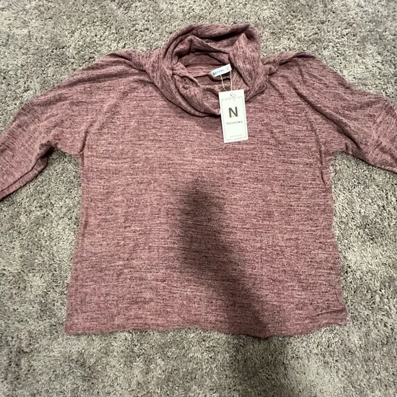 NWT Women’s Cowl neck sweater - Picture 2 of 8